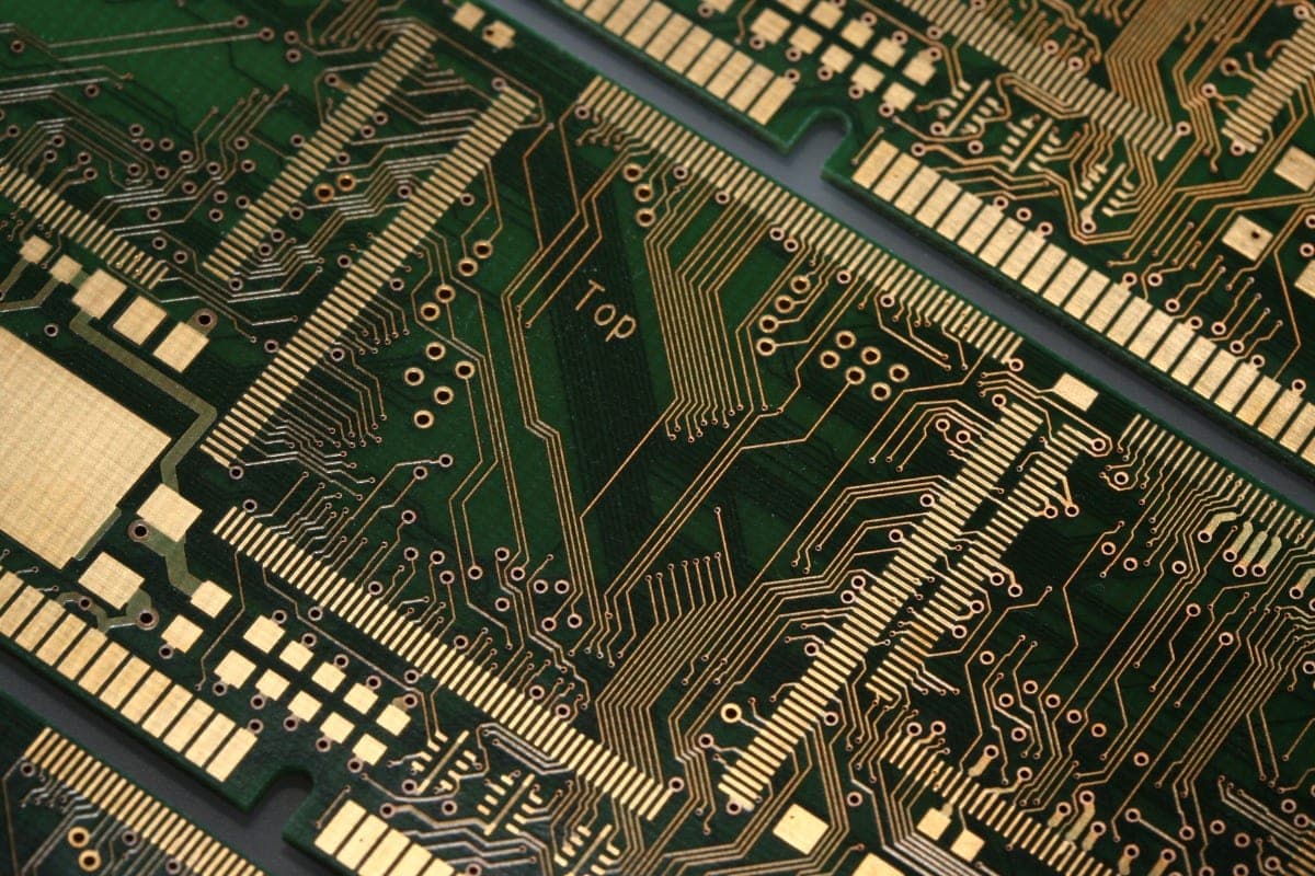 Macro view of dense circuit routing on a high-complexity PCB, illustrative